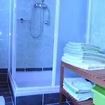 House With A Garden 50m From The Sea アパート *