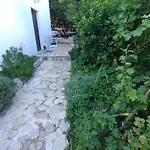 House With A Garden 50m From The Sea パグ