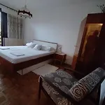 House With A Garden 50m From The Sea パグ