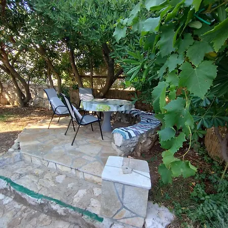Apartamento House With A Garden 50m From The Sea