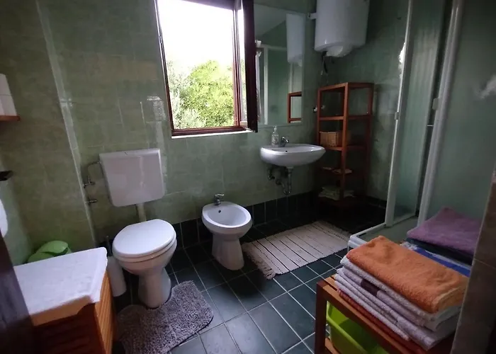 Appartement House With A Garden 50m From The Sea
